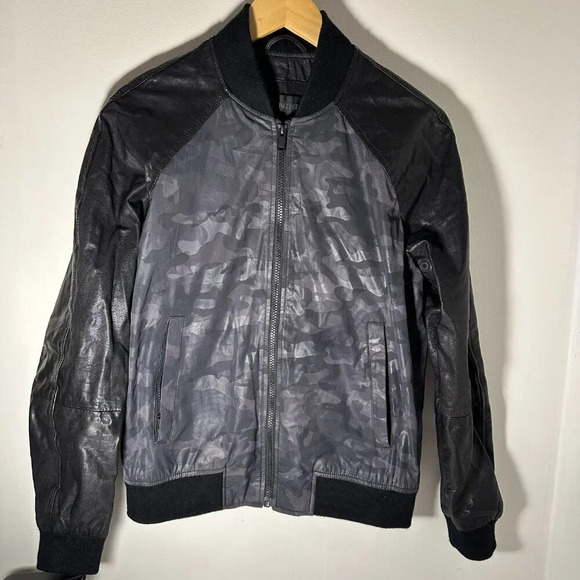 Danier  Jacket - Picture 6 of 15